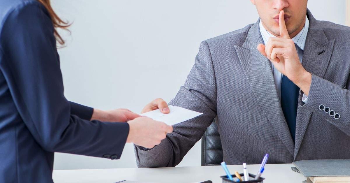 Secure email encryption concept for law firms using Microsoft 365 to protect confidential client communications